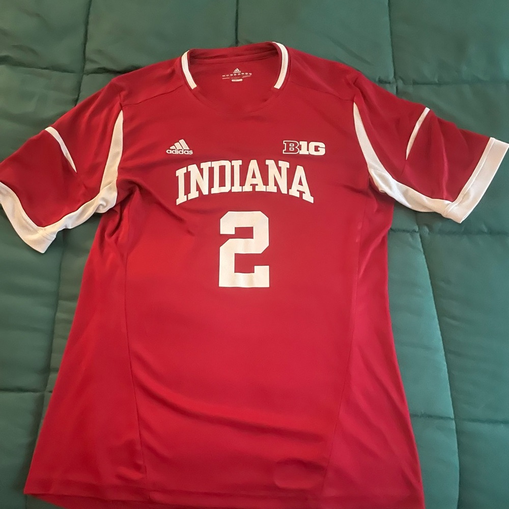 Adidas soccer jersey, never worn, size L.